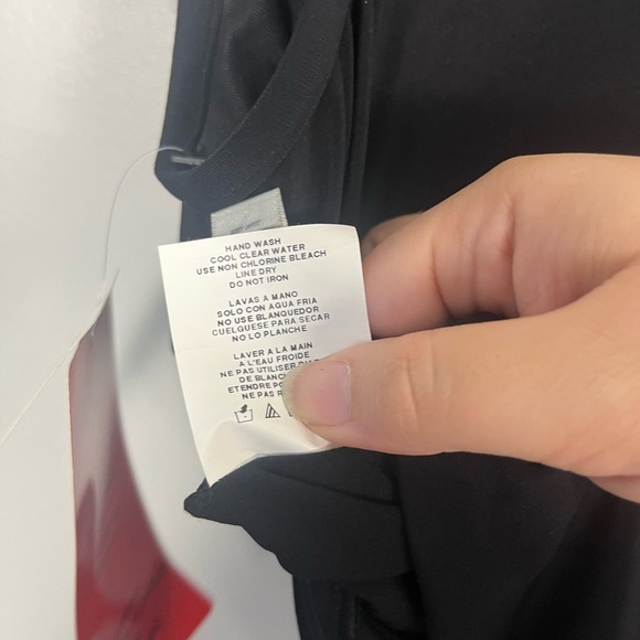 New magicsuit mirclesuit black ruffle Chloe Tankini top size 12 - Picture 11 of 11